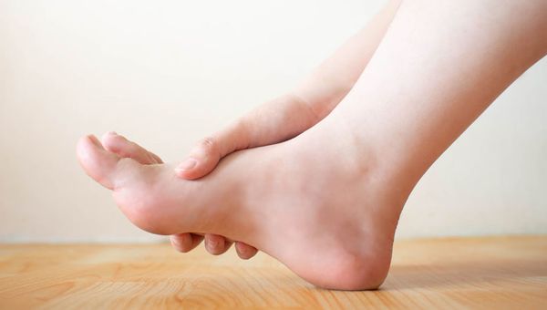 Penyebab kaki sering kram dan kesemutan