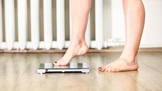 Yuk, Turunkan Berat Badan dengan Sering Menimbang (Kekyalyaynen/Shutterstock)