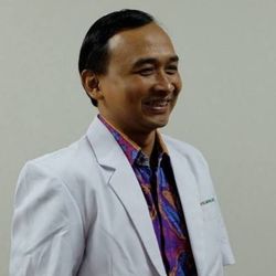 dr. I Putu Alit Pawana, Sp. KFR