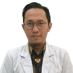 dr. Junaedi