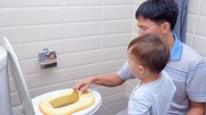 Kiat Tepat Toilet Training untuk Anak
