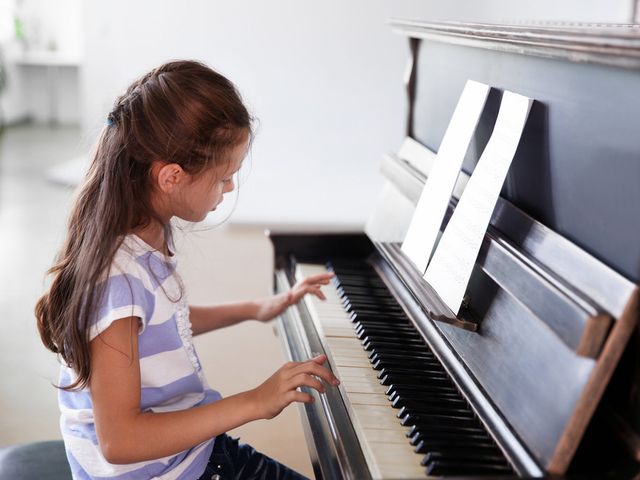 Manfaat Belajar Piano untuk Anak