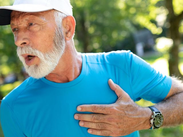 5 Cara Mengobati Sakit Jantung Koroner Secara Alami